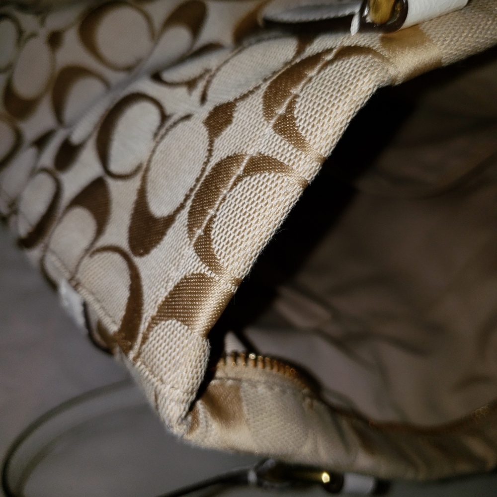 Coach tote - Picture 3 of 13